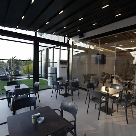 New Tirana Hotel Kamez