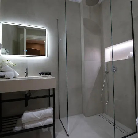 New Tirana 4*